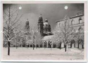 München, Stiftskirche St. Kajetan (Theatinerkirche) und Hofgarten