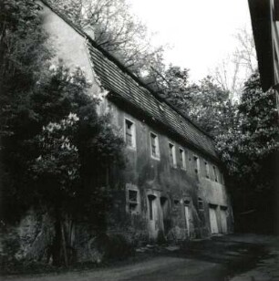 Goßberg (Striegistal-Goßberg), Hauptstraße 8. Schneidemühle. Nebengebäude (1823). Traufseite