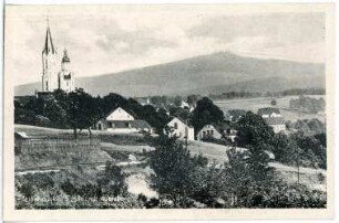 Eibenstock. Blick auf Eibenstock und den Auersberg