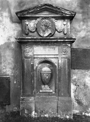 Grabmal für Karl August Musäus, gest. 1787