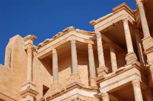 Libyen - römische Ausgrabungen : Teilansicht (Logen) im römischen Theater von Sabrata, heute Weltkulturerbe der UNESCO, aufgenommen 2006