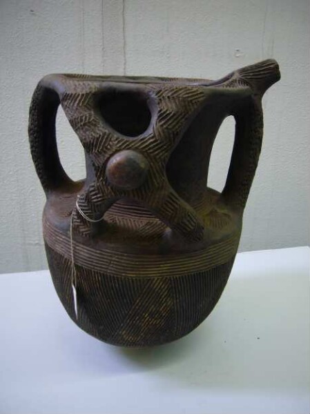 Clay vessel