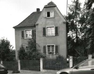 Radebeul, Gutenbergstraße 45. Wohnhaus (um 1935)