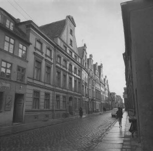 Stralsund. Blick entlang einer Straße