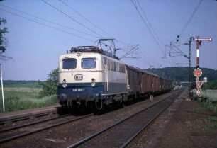 Ensingen Lok 140 340 Güterzug Ausfahrsignal