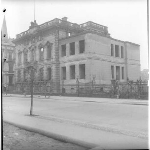 Negativ: Ruine, Kurfürstenstraße 136, 1952
