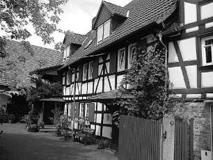 Hofanlage; Gelnhausen, Am Lindenbrunnen 19