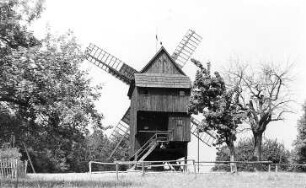 Neschwitz-Saritsch. Bockmühle, Baujahr 1733 (1953 restauriert, 1977 nach Luga umgesetzt)