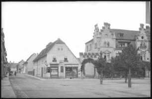 Groitzsch. Marktplatz und Zeitzer Straße