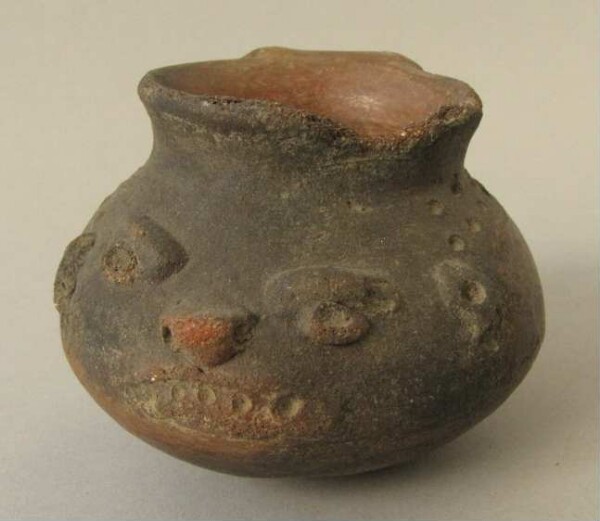 Clay vessel