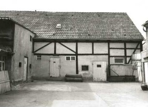 Cossebaude-Niederwartha, Weistropper Straße 10. Bauernhof (1838)