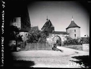 Schlosseingang 1932