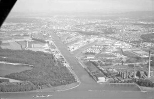 Karlsruhe: Rheinhafen