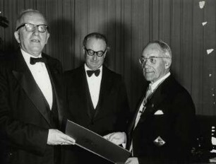 [Joachim Tiburtius und Heinz Tietjen