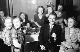 Bukarest: Reichsdeutsches Heim: Mitgliederversammlung der rumänisch-deutschen Handelskammer, Saal