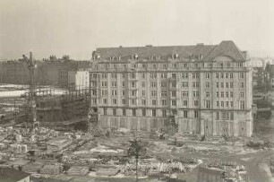 Wohn- und Geschäftshaus : Dresden-Altstadt, Altmarkt, Wohn- und Geschäftshäuser