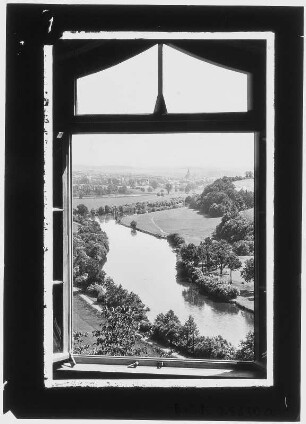 Sachsenburg. Blick vom Schloss Sachsenburg auf Frankenberg