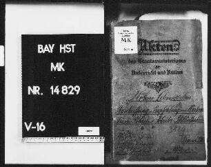 Anschaffung und Empfehlung von Werken für die Lehrer- und Schülerbibliotheken.