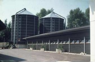 Fotografie: Lagertechnik, Fördergebläse, Dosierstation, Heuturm