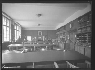Stuttgart, Bücherei in der Reichsbahndirektion (Lesesaal)