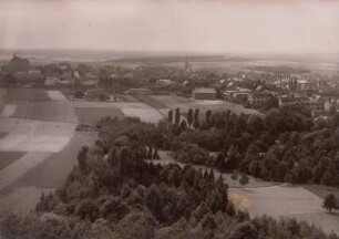 Burgstädt, Stadtansicht : Blick auf Burgstädt (Kreis Chemnitz) vom Wasserturm gesehen