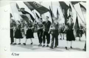 FDJ auf der Maidemonstration 1953