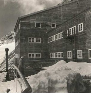 Oberbayern. Wettersteingebirge. Zugspitze (2962 m). Schneefernerhaus (2650 m; 1931, Christoph & Unmack)