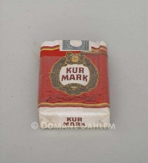 Packung "Kurmark Cigaretten"