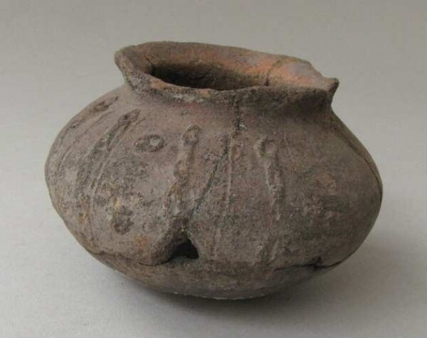 Clay vessel