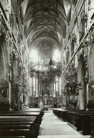 Ehemaliges Jesuitenkollegium, Dekanatskirche Sankt Mariä Himmelfahrt, Pfarrkirche Mariä Himmelfahrt
