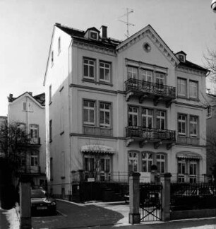 Wohnhaus; Bad Homburg, Kaiser-Friedrich-Promenade 27, Kaiser-Friedrich-Promenade 29