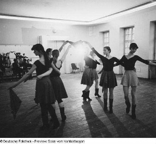 Palucca Schule Dresden, Tanzprobe "Russische Folklore" unter Leitung von V. Borisow