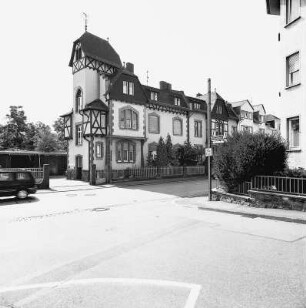 Rüdesheim, Geisenheimer Straße 42, Geisenheimer Straße 44