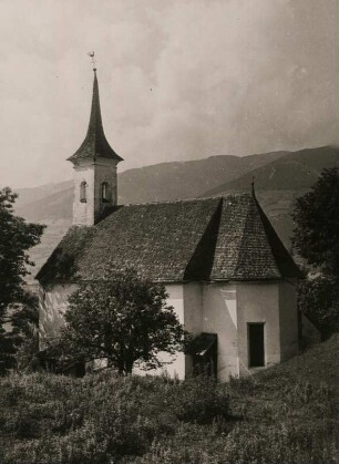 Kaprun. Ansicht der Burgkapelle hl. Jakob, einem barockisierten spätgotischen Sakralbau