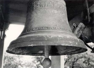 Glocke in Kleinwelka : Handwerkstechniken - Glockengießerei und Glocken. Ort: Mały Wjelkow / Kleinwelka. Gruhl-Glocke.
