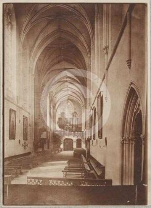Langhaus der Adalbertkirche Breslau nach W