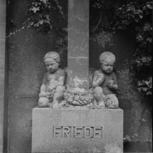 Waldfriedhof, Am Heiderand, Eichigtweg