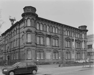 Verwaltungsgebäude