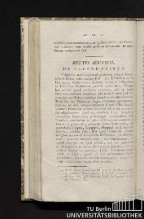 Sectio secunda. De sacerdotibus.