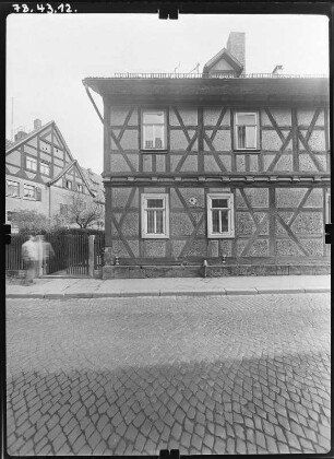 Schmalkalden, Braugasse. Wohnhaus. Straßenfront (Teilansicht)