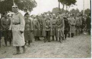 Hohe Militärs bei der Einweihung des Tannenberg-Denkmals