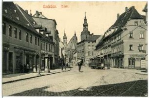 Eisleben. Markt mit Straßenbahn