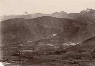 Die Berggruppe des Pichincha vom Poingasi aus