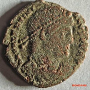 Römische Münze, Nominal Centenionalis, Prägeherr Valentinian I., Prägeort Trier, Original