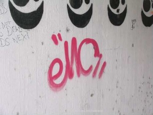 "MC"