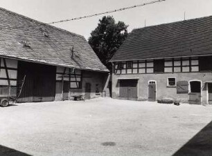 Niederalbertsdorf, Vierseithof, 19. Jh.