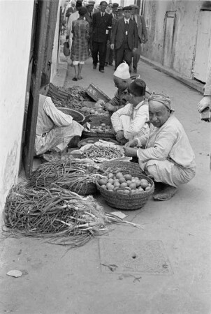 Reisefotos Türkei. Istanbul. Straßenhändler mit Gemüse