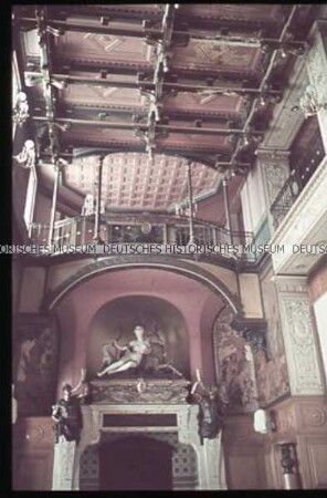 Schloss Neudeck, Großer Kamin