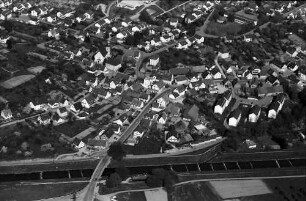 Freiburg: Lehen, Vordergrund Dreisam