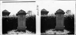 Grabmal auf dem Hauptfriedhof in Freiburg
